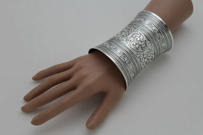 Women Long Silver Metal Wrist Cuff Bracelet Fashion Jewelry Filigree Bulky