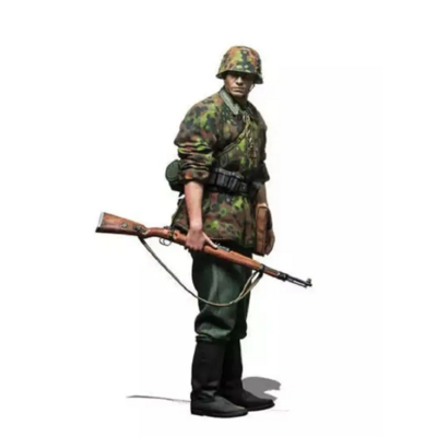 1/16 Resin Model Kit German Soldier Assault Infantryman WW2 Unpainted
