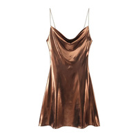 Fashionable low-neck backless metallic suspender dress - Thumbnail 2