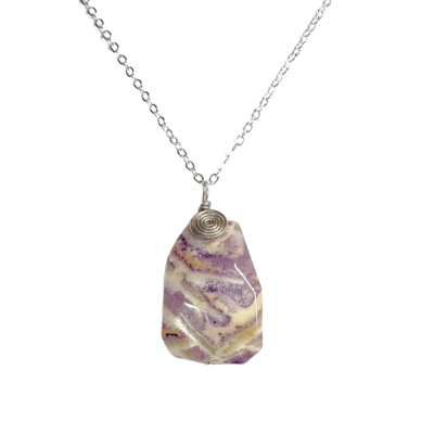 Purple sagenitic fluorite pendant necklace