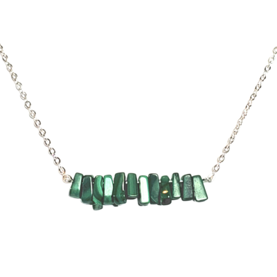 Malachite chip necklace