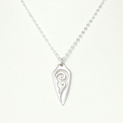 Sterling silver teardrop cutout wave necklace