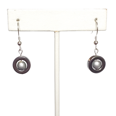 Silver wood bead in metallic circle earrings with sterling silver hooks - Thumbnail 3