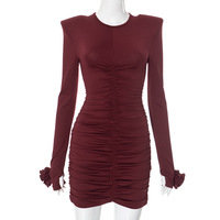 High-shoulder pleated dress with 3D flowers - Thumbnail 4