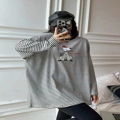 Large size loose cartoon anime striped bottoming shirt