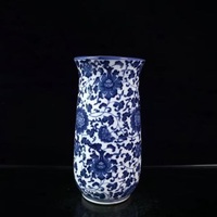 Collection crafts Blue and White Porcelain Vase Hand-painted Lotus Pattern Vase | Collection | Retro | Vintage - Thumbnail 2