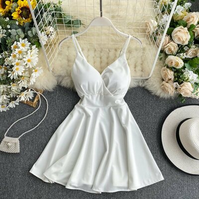 Women v-neck backless solid color suspender dress
