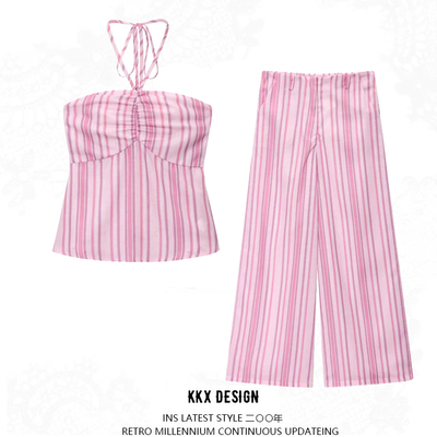 Fashionable halterneck cropped top and casual trousers set