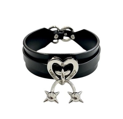 Vitova Choker