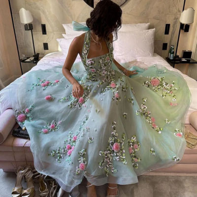 Elegant A-Line Lace Halter Tulle Formal Dress for Women