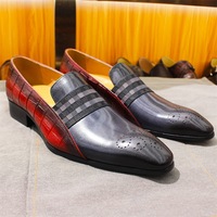 Men's business casual slip-on leather shoes with carved patterns - Thumbnail 2