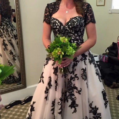 Sweetheart gothic black lace applique bridal gowns - Thumbnail 1