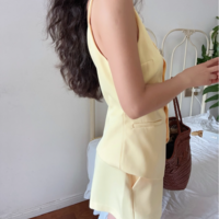 Sleeveless vest top with mini shorts - Thumbnail 3