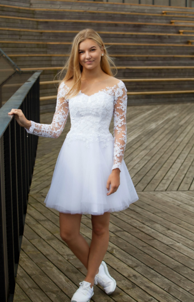 Elegant White Lace Appliques Long Sleeves Short Homecoming Dress 