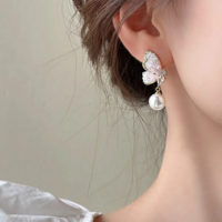 Elegant Zircon Pearl Crystal Butterfly Dangle Earrings - Thumbnail 2