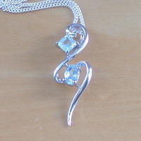 BOXED GIFT SET/Sterling Silver Blue Topaz Pendant & 18" Silver Chain/Sterling Silver Topaz Necklace/Topaz Jewellery/Topaz Earrings/UK - Thumbnail 1