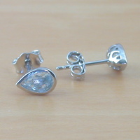 BOXED GIFT BOX/Sterling Silver Blue Topaz Triquetra Pendant & Chain/Blue Topaz Triquetra Necklace/Topaz Jewellery/Topaz Jewelry/Topaz Earrings - Thumbnail 5