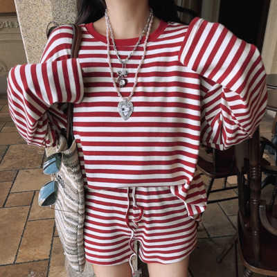 Sports striped suit round neck long sleeve loose mid-length long sleeve t-shirt + high waist shorts