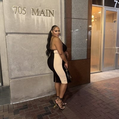 Hourglass bandage midi dress