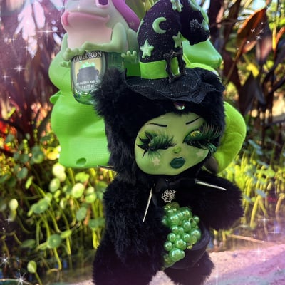 Sarah meowshall bag brat