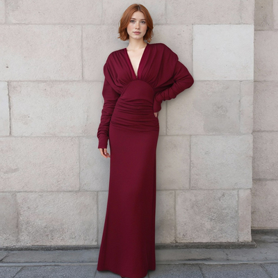 Fashionable and sexy tight pleated V-neck high waist long-sleeved dress