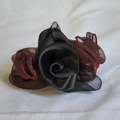 Black and red organza hair tie