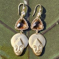 Champagne Billie Earrings  - Thumbnail 1