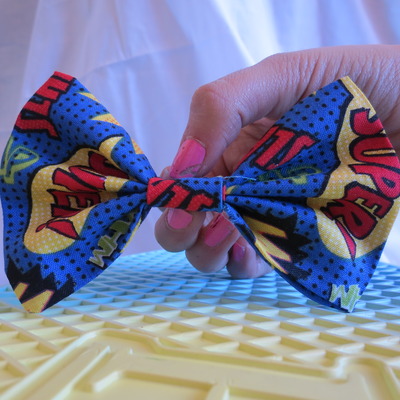 Comic bow