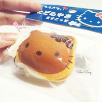 Rare HK Red Bean Dorayaki Squishy - Licensed Sanrio - Thumbnail 1
