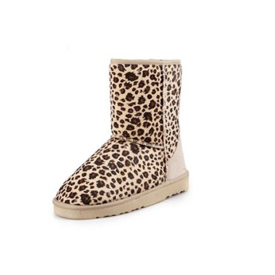Leopard snow boot